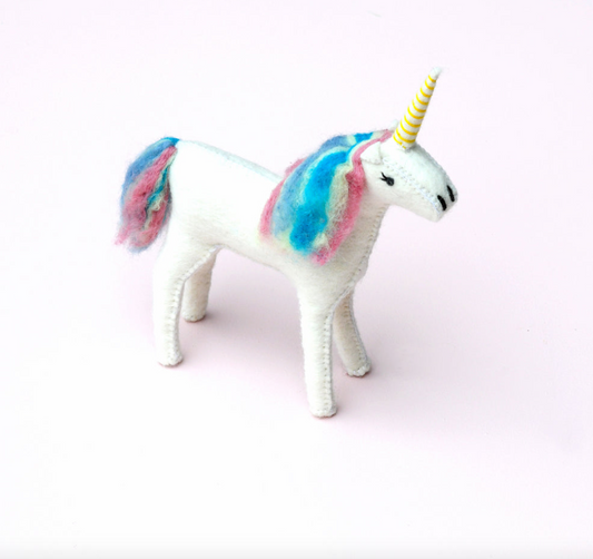 Unicorn Rainbow Medium