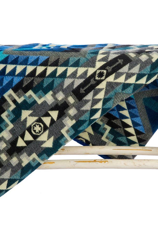 Chimborazo Black Mini Alpaca Blanket