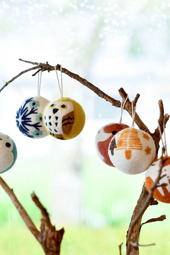 Buy Handmade Wool Bauble