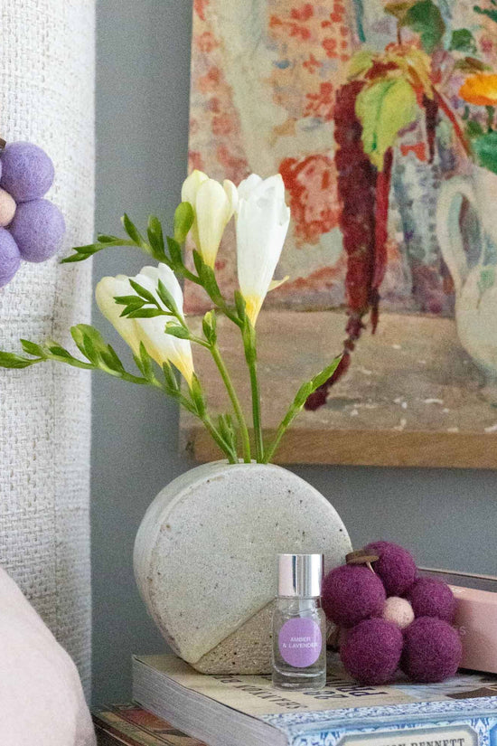 Buy Amber & Lavender Flower Fresheners