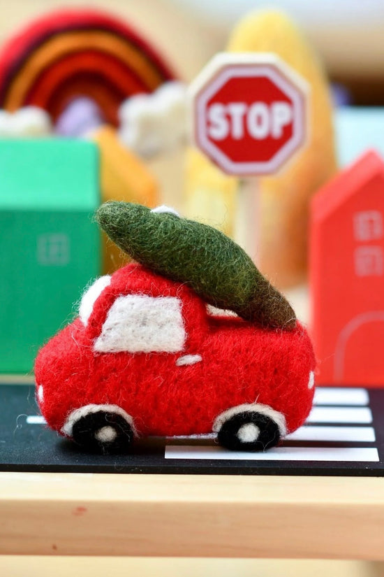 Felt Xmas Tree Truck Toy