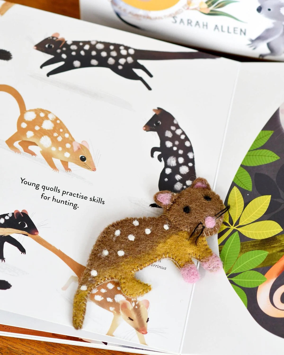 Jumping Joeys Book and Finger Puppet Set