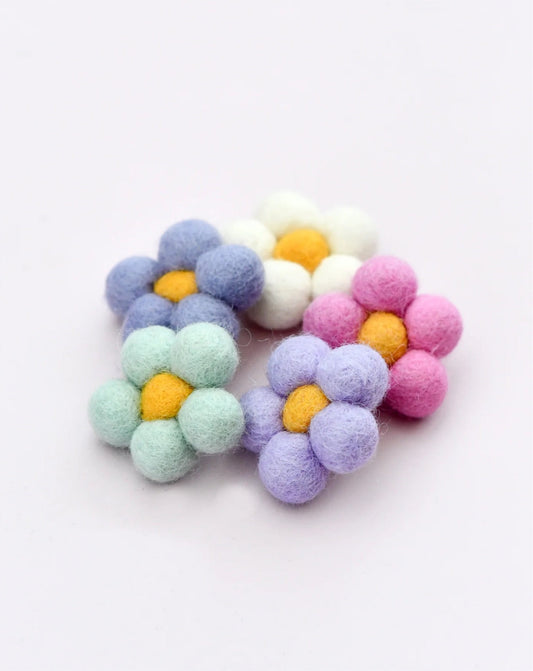 Daisy - Pastel Singles