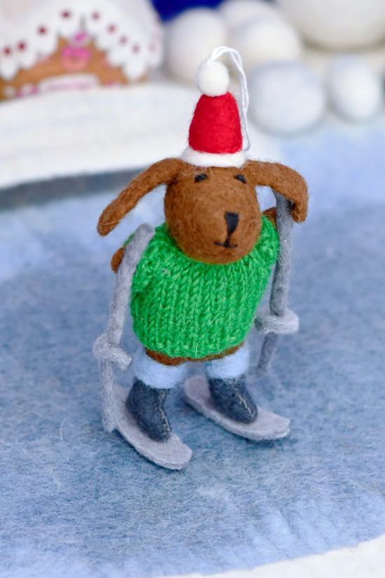 Hanging Christmas Skiing Dog