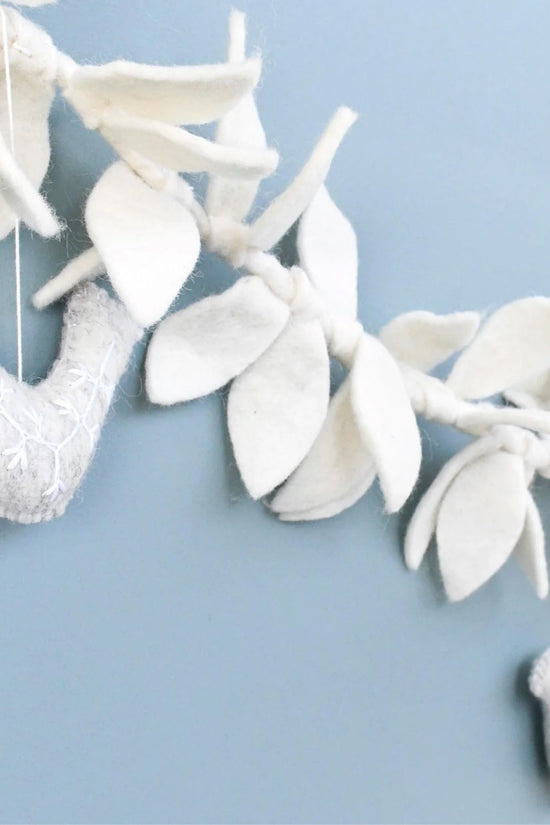 Wool Handmade Garland Doves and Leaves