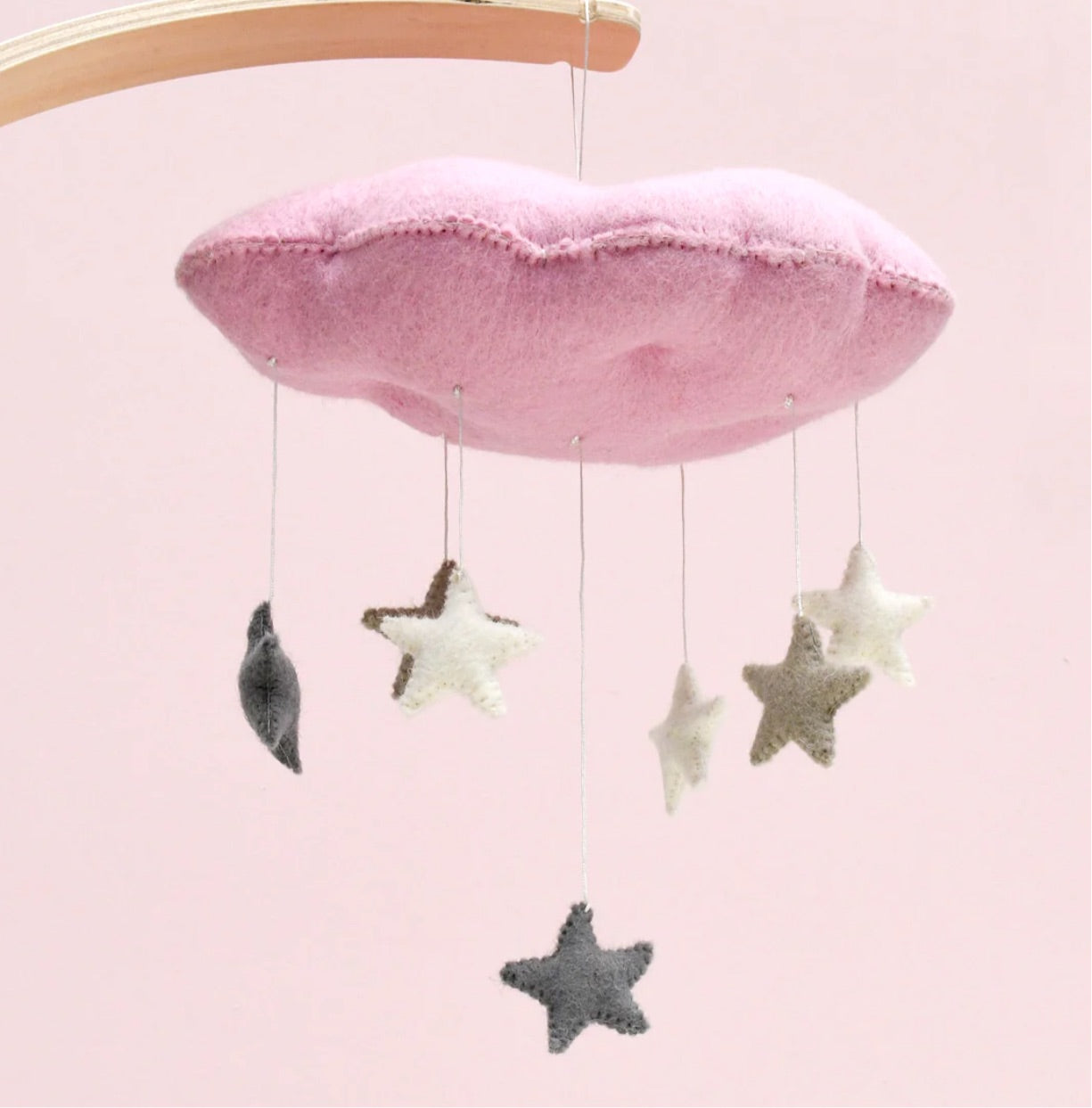 Mobile 3D Pink Cloud with Stars