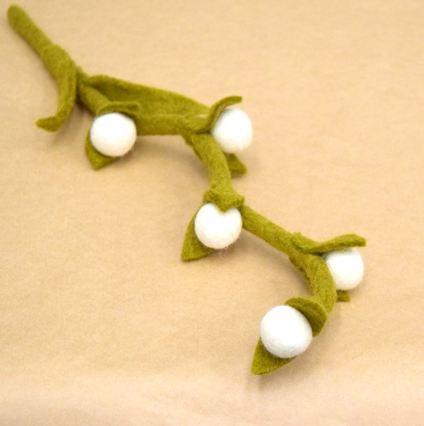 Felt Billy Buttons Flowers