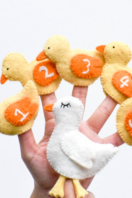 Five Little Ducks Finger Puppets