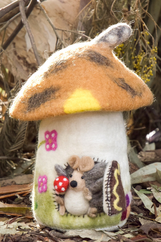 Wool Felt Hedgehog with Mushroom