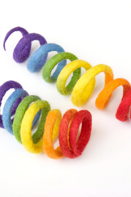 Felt Rainbow Spring toy