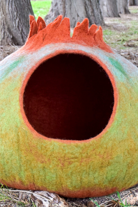 Wool Volcano Cat Cave Toy