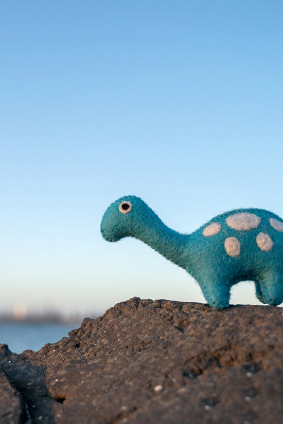  White Spots Dinosaur