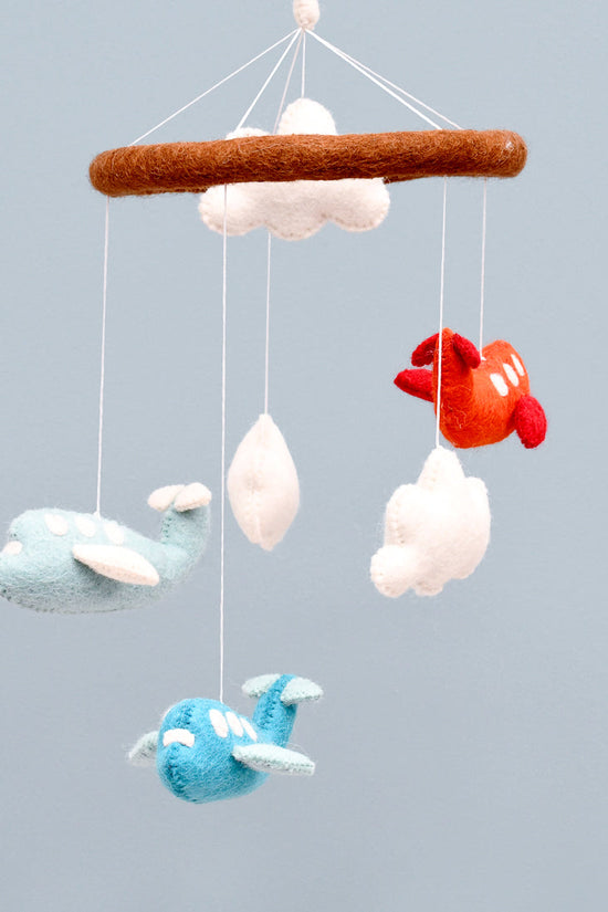 Handmade Felt Planes Mobile 