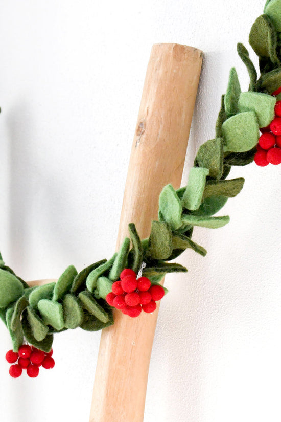 Garland Holly