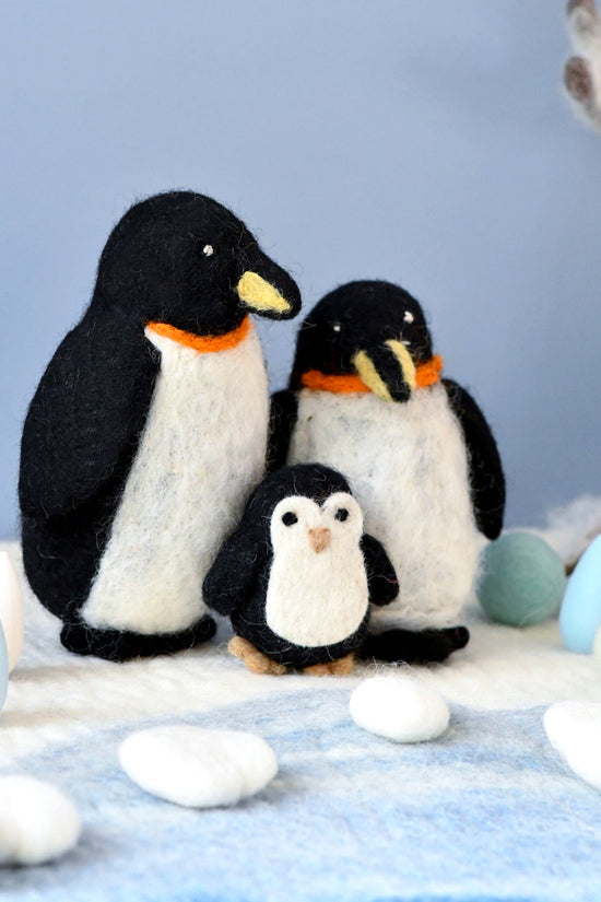 Penguin Family Toy